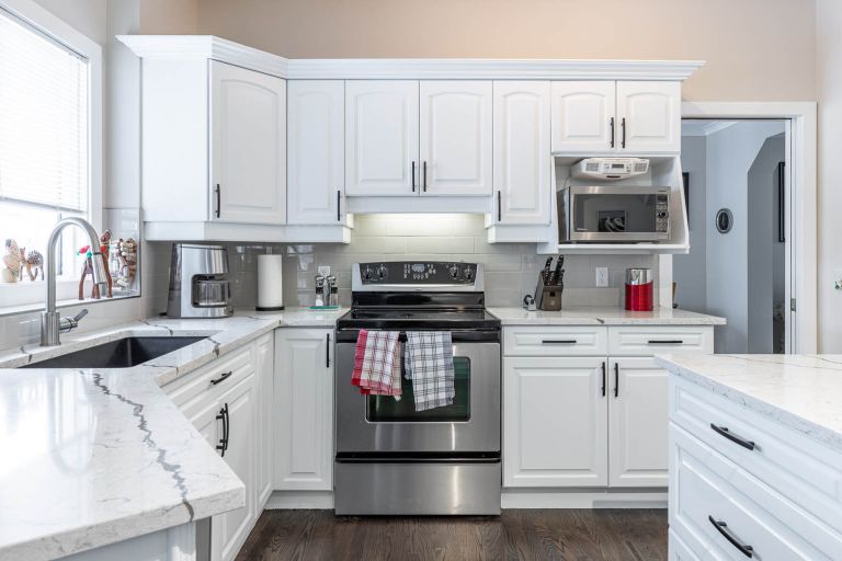 Custom Kitchen Renovations Calgary - Image 2